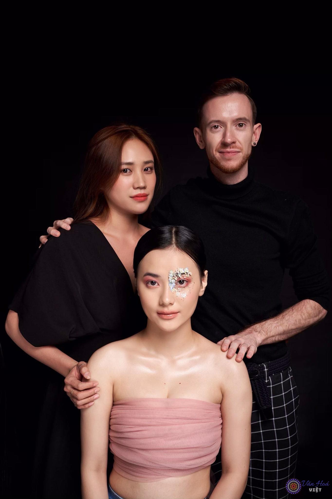 Quỳnh Bùi - cô gái trẻ tài năng