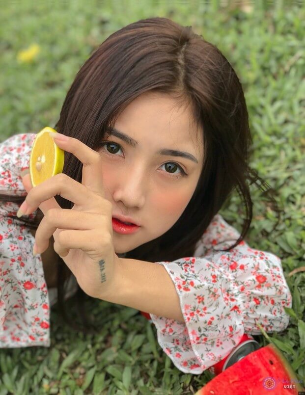 Thanh Hằng - hot girl ảnh thẻ