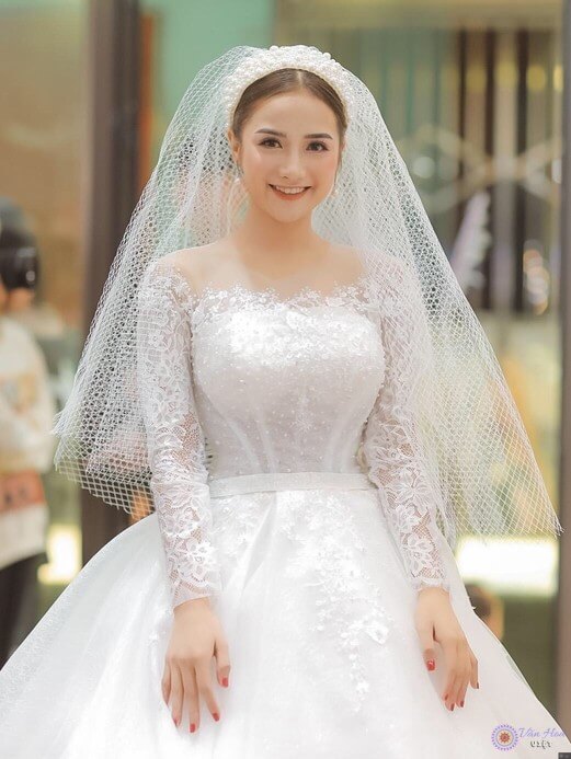 Hot girl Thanh Hằng