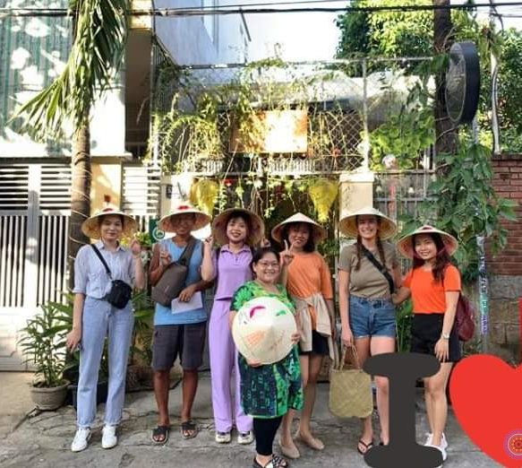 Những nụ cười rạng rỡ mang theo nhiều quyết tâm