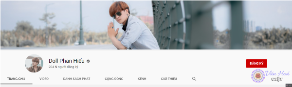 Anh chàng sở hữu cho mình kênh youtube với hơn 200 nghìn người đăng kí