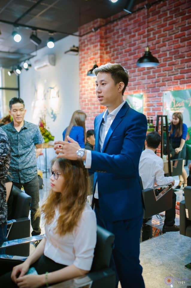 Mr Minh Tân tư vấn hỗ trợ khách hàng
