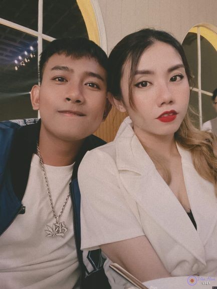 Anh Thái Vũ và chị Phụng Lê luôn bên cạnh thông cảm, yêu thương nhau
