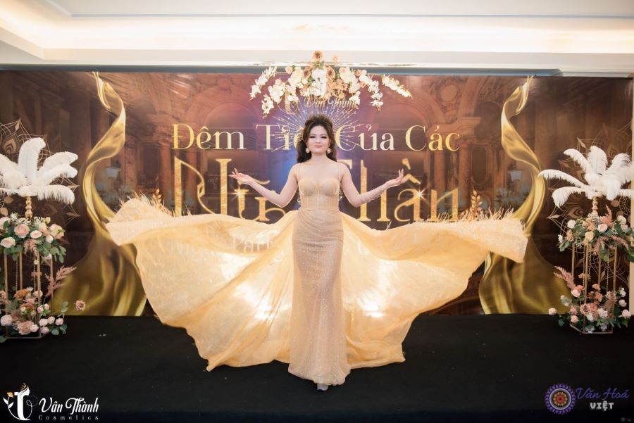 Chân dung người phụ nữ quyền lực của Vân Thành Cosmetics